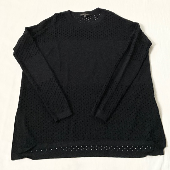 NWOT TOPSHOP Perforated Knit Jersey Sweater Top Size 4 Black - Picture 1 of 11